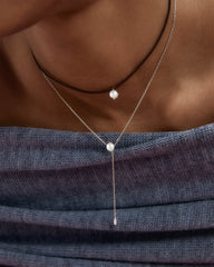 PDPAOLA Ogrlica Pearl Stella - srebrna - na modelu