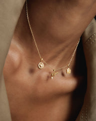 PDPAOLA Charm privjesak Floral Heart - na modelu