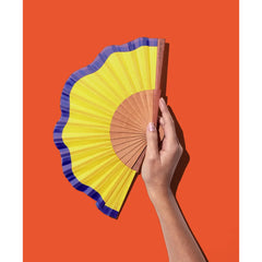 A Fan Of Lepeza Fluid Shapes | SHARENO
