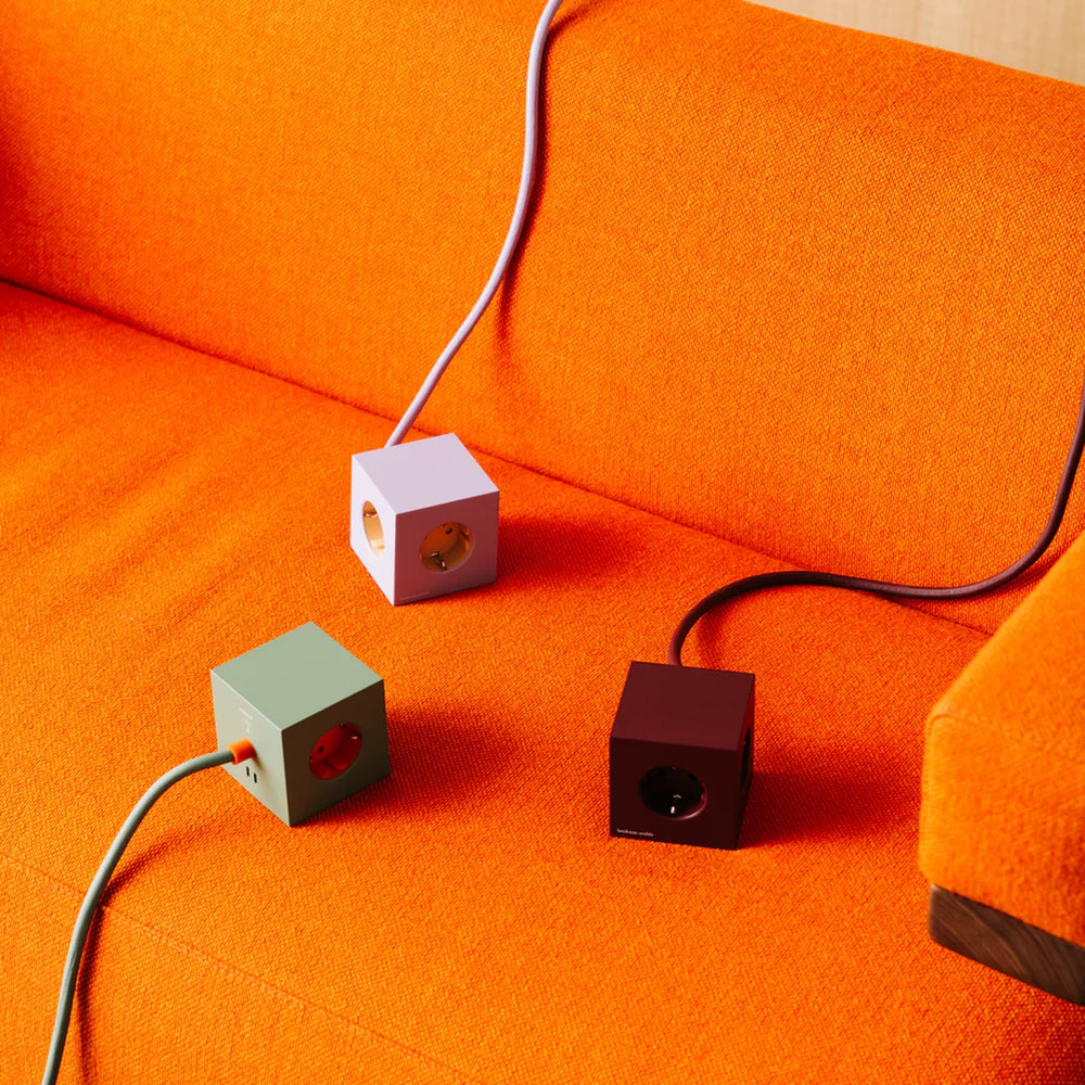 Square 1 Mulberry Red USB-C - 1,8 m brenda Avolt