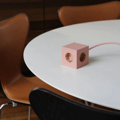 Avolt Square 1 Old Pink USB-C - 1,8 m - broševi