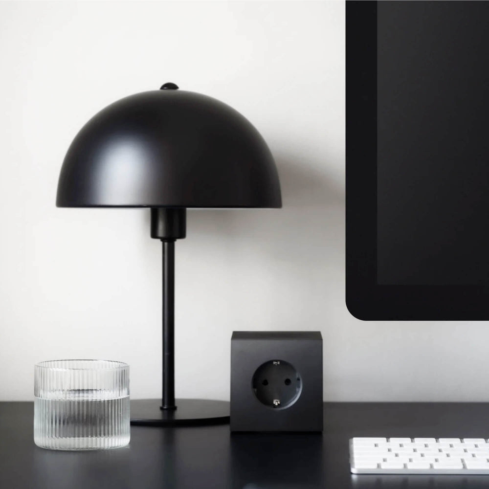 Square 1 Stockholm Black USB-C - 1,8 m Avolt - dodatni prikaz