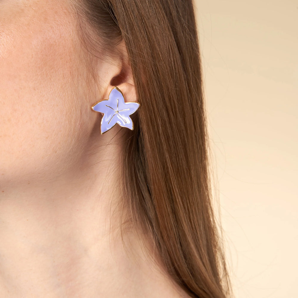 Coucou Suzette Naušnice Bellflower na modelu